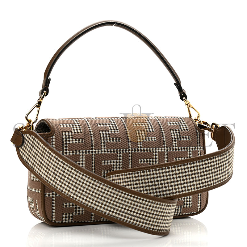 FENDI FF EMBROIDERED BAGUETTE BEIGE MORO (27*15*6cm) 